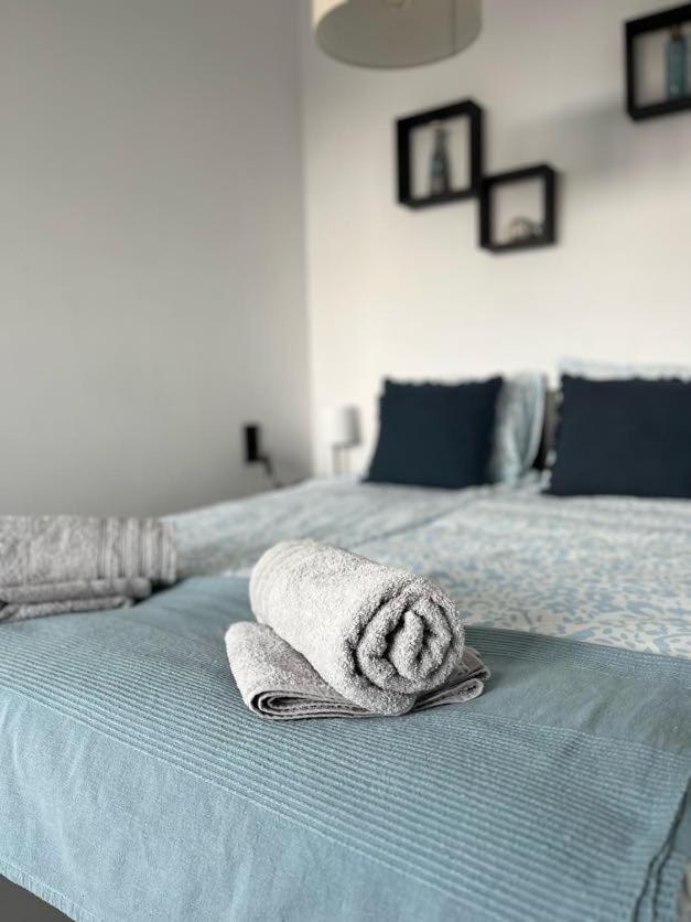 Apartment 16 *